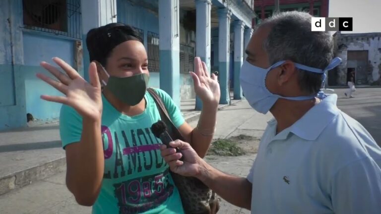 Convierte 54000 dólares a pesos mexicanos de forma rápida y sencilla